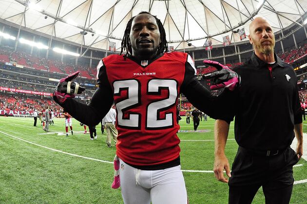 5 Realistic Moves That the Atlanta Falcons Could Make at NFL Trade Deadline
