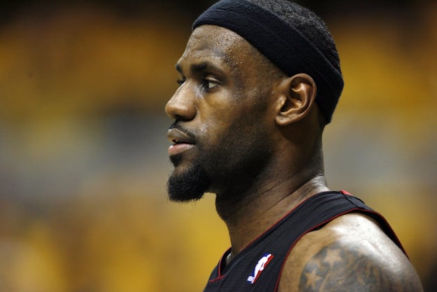 LeBron James and 19 Top Stars on the 2014 NBA Free Agent Market