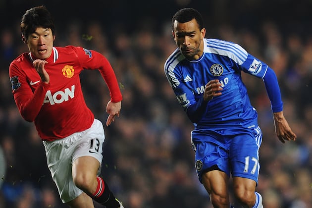 Manchester United: What Can Be Done to Defeat Chelsea?