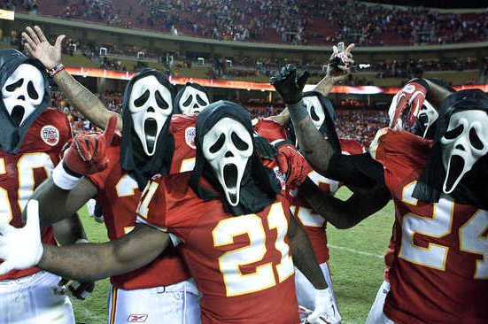 How to Create the Perfect Sports Costumes