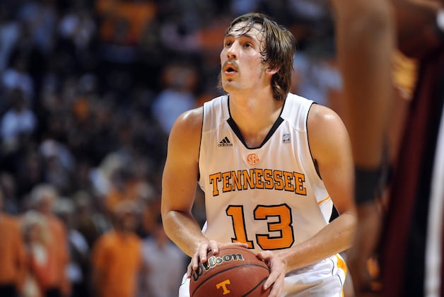 Tennessee Basketball: 6 Keys to a Successful Vols Season