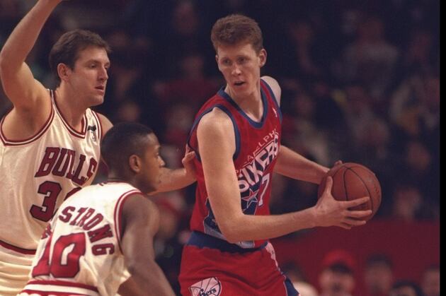 8 Most Embarrassing Players in Philadelphia 76ers History
