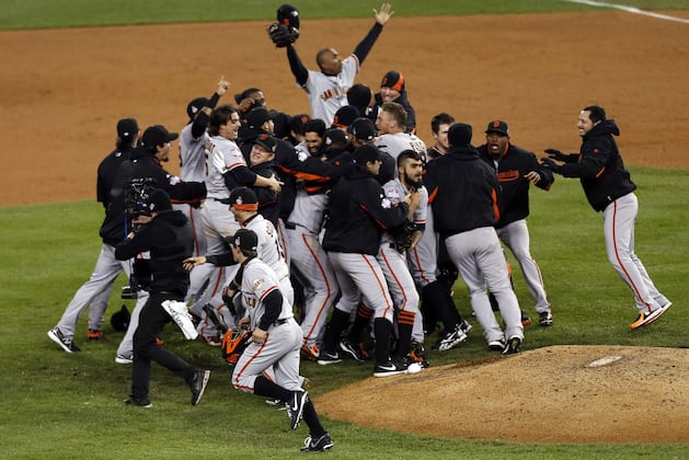 SF Giants Swept the World Series Because of 5 Clutch ABs