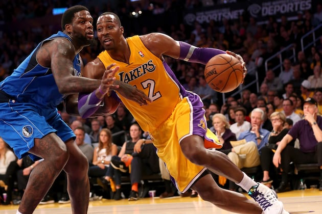Grading Dwight Howard's Debut with the Los Angeles Lakers