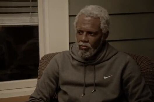 Viral Video Breakdown: Blake Griffin, Kyrie Irving and More Hot Video Clips