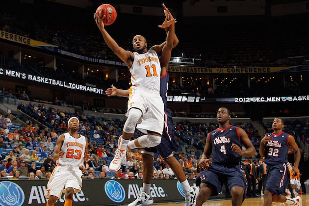 Tennessee Basketball: 4 Story Lines for the Vols to Begin the 2012-13 Season