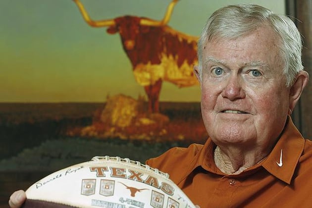 Texas Football: Darrell Royal's Top 5 Greatest Wins and