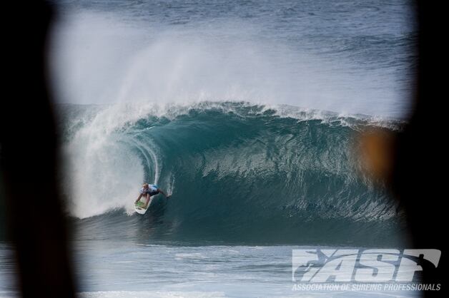 Vans Triple Crown of Surfing: 30 Years of Posters and Winners