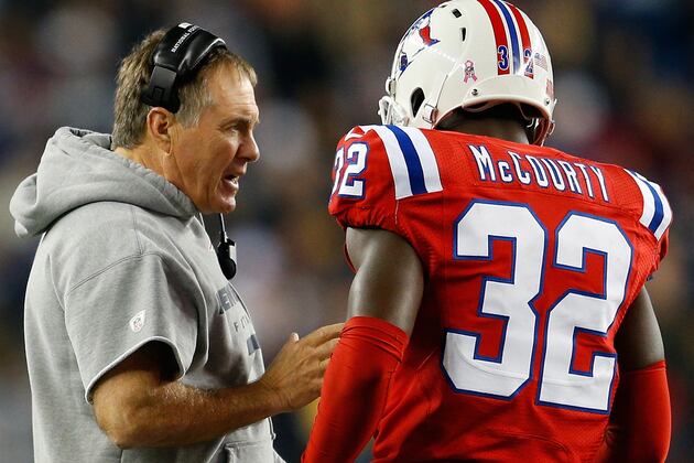 3 Reasons Patriots' New-Look Secondary Can Limit Andrew Luck and Colts' Weapons