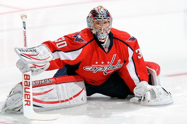Washington Capitals: The Pros and Cons of Michal Neuvirth as Starting Goalie
