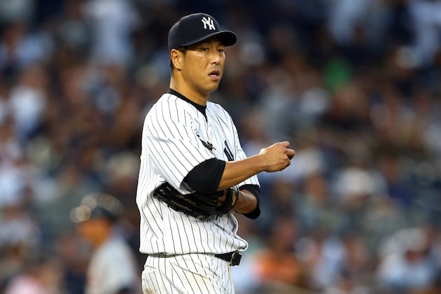 MLB Free Agency: How the Yankees Re-Signing Hiroki Kuroda Shapes Winter Plans