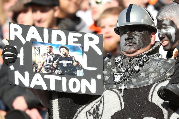 Oakland Raiders: 10 Players They Must Consider for 2013