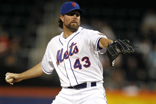 New York Mets: Options to Replace R.A. Dickey If He's Traded