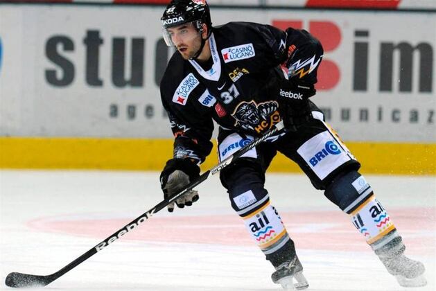 Ranking the Best Boston Bruins Performances Overseas During NHL Lockout