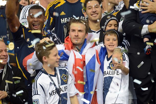 World Football Gossip Roundup: David Beckham, Frank Lampard, Wesley Sneijder