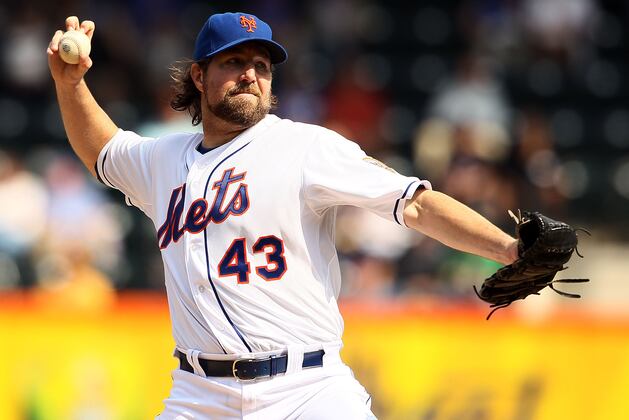R.A. Dickey: 5 Teams That Must Try to Trade for Cy Young Winner This Offseason