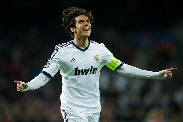 World Football Gossip Roundup: Wesley Sneijder, Kaká, Michu, Thierry Henry