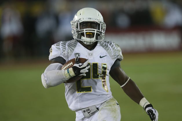 Oregon Football: Power Ranking the Ducks' Uniforms