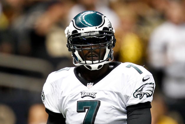 3 Reasons the Buffalo Bills Would Be Crazy to Sign Michael Vick This Offseason