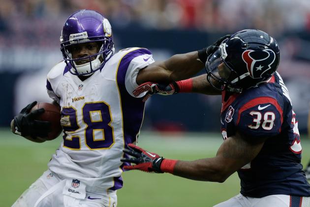 Breaking Down Where Adrian Peterson Stands in Race for Major Rushing Milestones