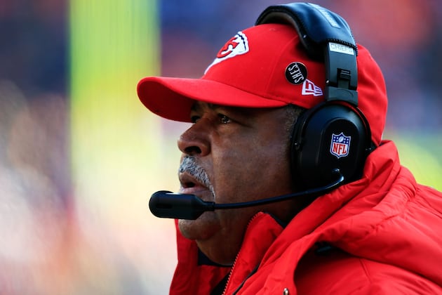 4 Ideal Candidates to Replace Romeo Crennel as Chiefs Head Coach