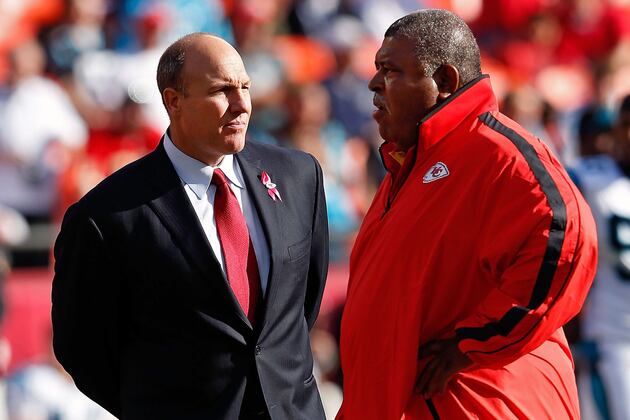 Kansas City Chiefs: Who the Franchise Must Split Ties with This Offseason
