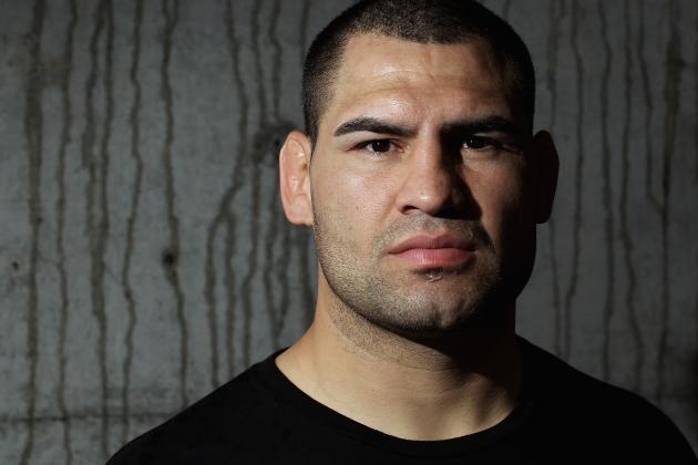 Velasquez vs. Dos Santos 2: Cain Velasquez's 5 Finest Moments