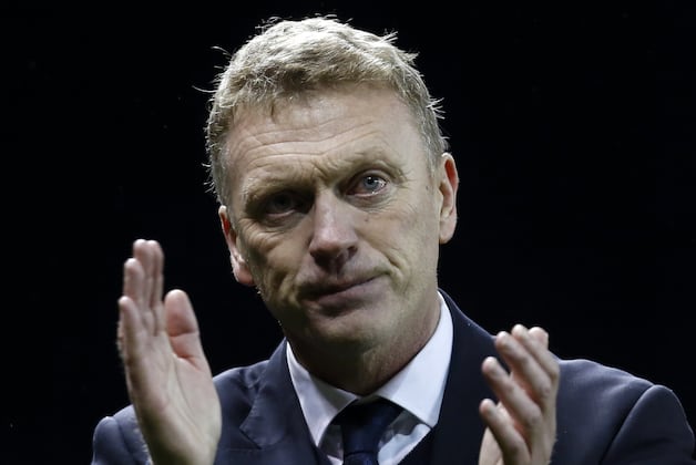10 Defenders Everton Should Look for in January
