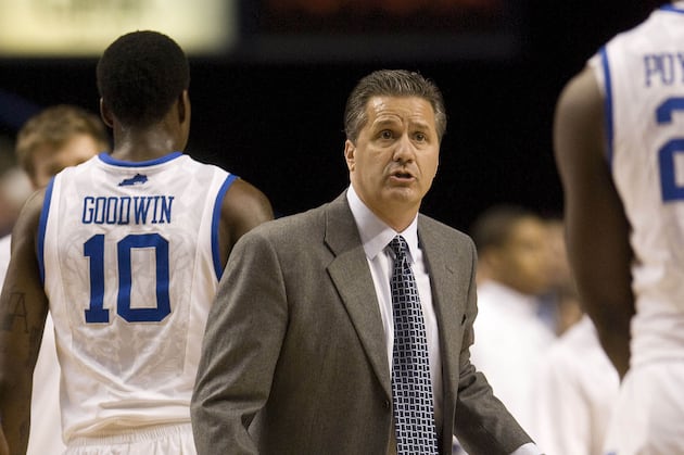 Kentucky Basketball: UK Needs a Go-to Scorer—Who Should It Be?