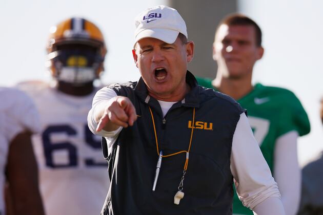 LSU Football: 5 Ways Les Miles Needs to Change to Beat Alabama in 2013
