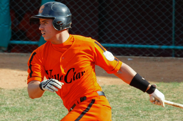 MLB Teams That Would Benefit Most from Signing Cuban Prospect Aledmys Diaz