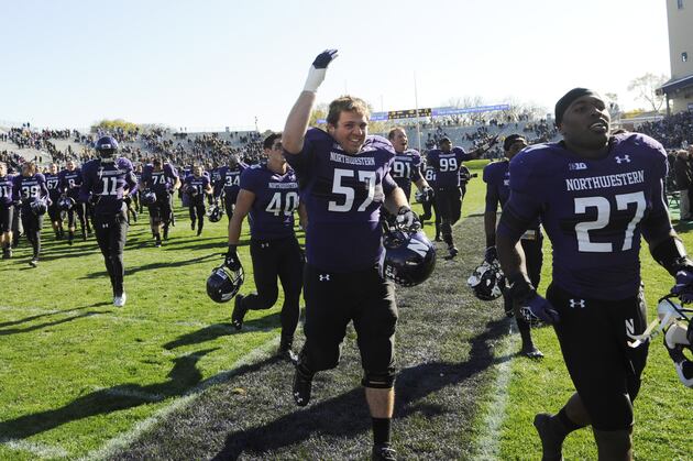 25 College Football Teams That Will Shock Us in 2013
