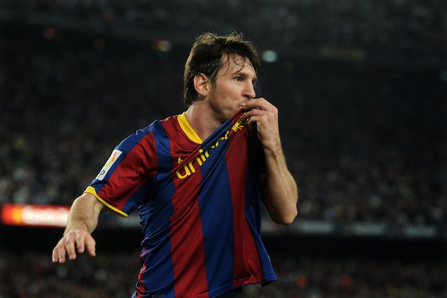 Top 10 FC Barcelona Throwback Kits All Fans Must Own