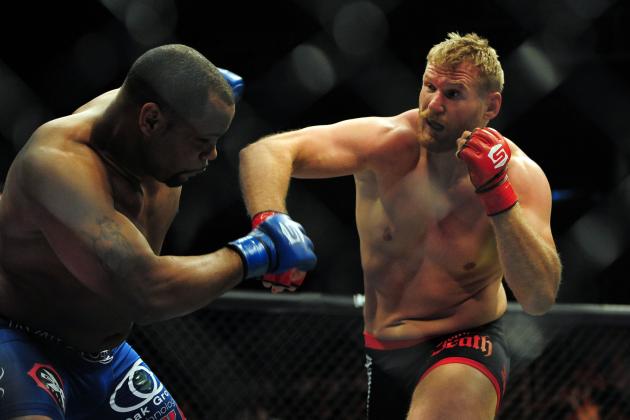 Who's Fighting for a UFC Job in Strikeforce's Final Event