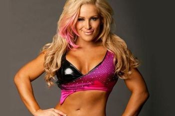 7 Ways the Divas Division Can Be Saved
