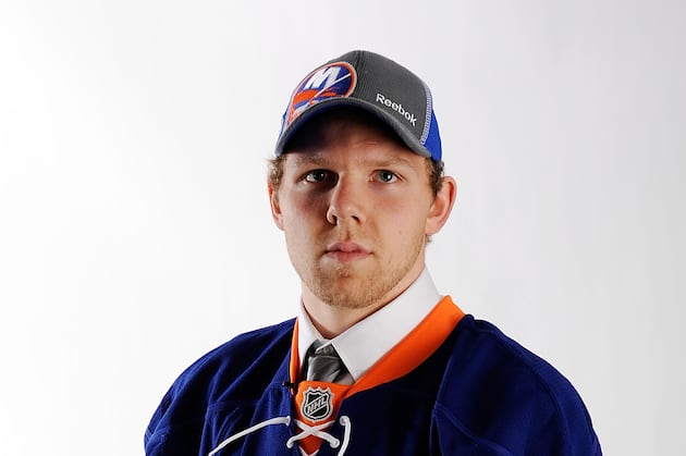 New York Islanders: Players of Note in the Blue vs White Game