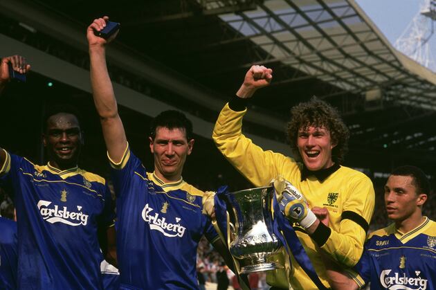 Soccer's 8 Greatest Cinderella Stories of All Time