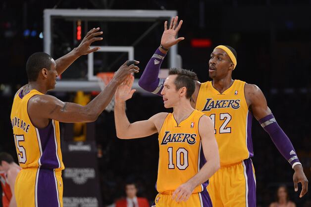 5 Keys to Watch as Lakers Make Playoff Push in Season's 2nd Half