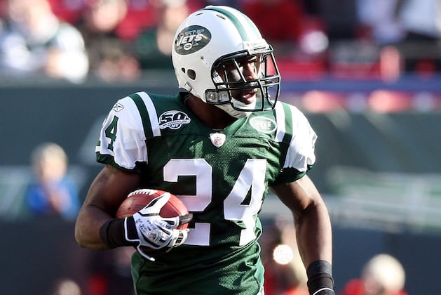Miami Dolphins Trade for Darrelle Revis?