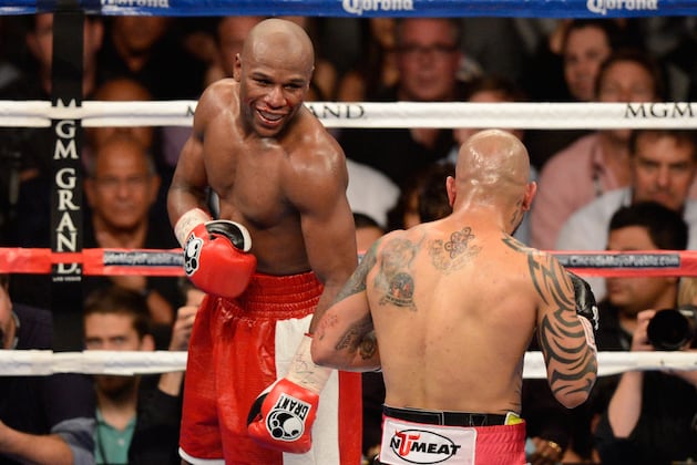 5 Boxers over 35 Who Can Still Dominate in the Ring