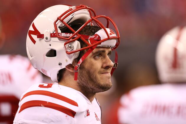 15 College Football Players Who Should Switch Posititons