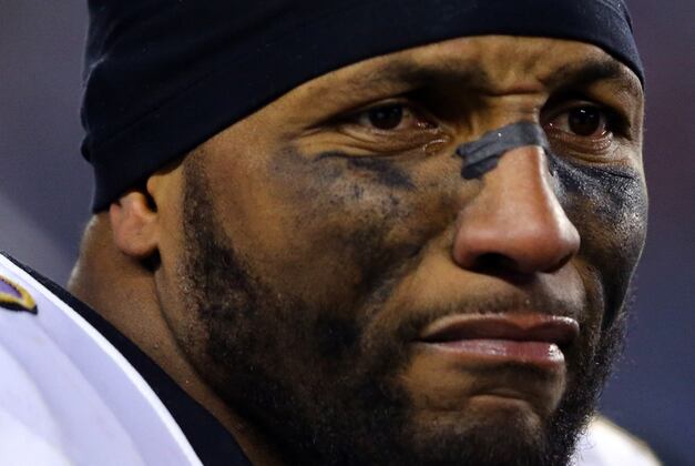 20 Videos of Ray Lewis Absolutely Losing His Mind