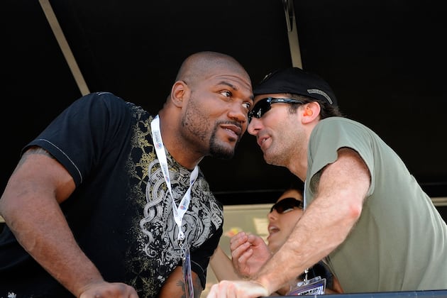UFC: Top 5 Most Unlikely Victors of the Last Three Years
