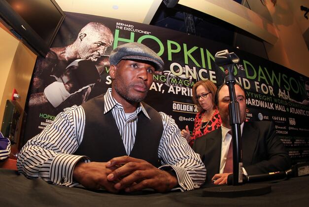 Five Guest Color Commentators We'd Love to See Work a UFC Event