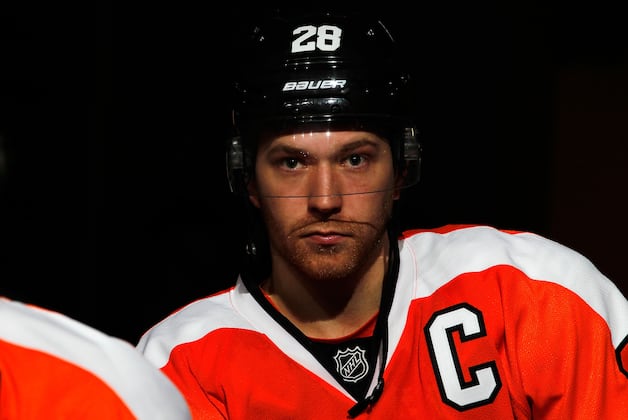 4 Reasons Claude Giroux Is Already an All-Time Flyers Great