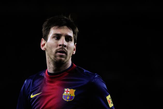 5 Most Interesting Plots Heading into Real Madrid vs. Barcelona