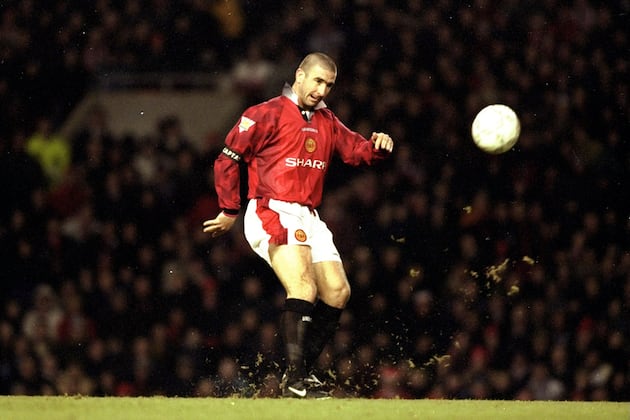 Robin van Persie vs. Eric Cantona: Scoring the Battle Between Man Utd Forwards