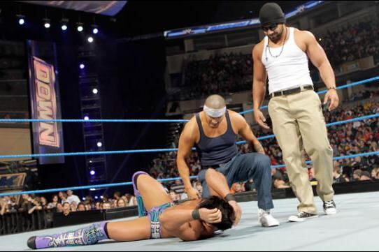 6 WWE Stars Who Deserve a Spot on the Midcard in 2013