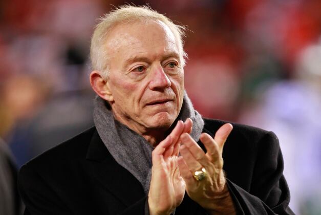 Players Dallas Cowboys Absolutely Must Re-Sign This Offseason
