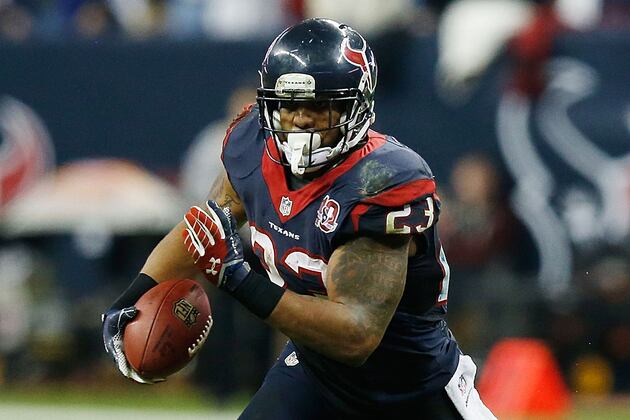 Predicting the Top 10 Fantasy Running Backs for the 2013 Season